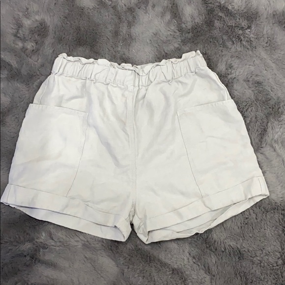Aritzia ruffle top shorts - Picture 1 of 3